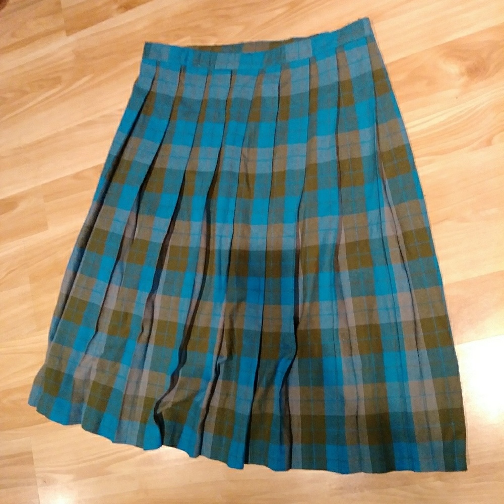 Blue vintage wool plaid pleated skirt schoolgirl